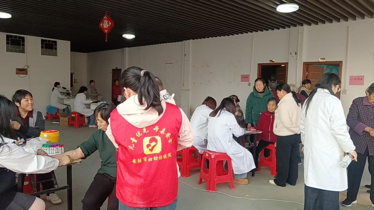 5de37d358c25ee3f8d76e294be813bdc