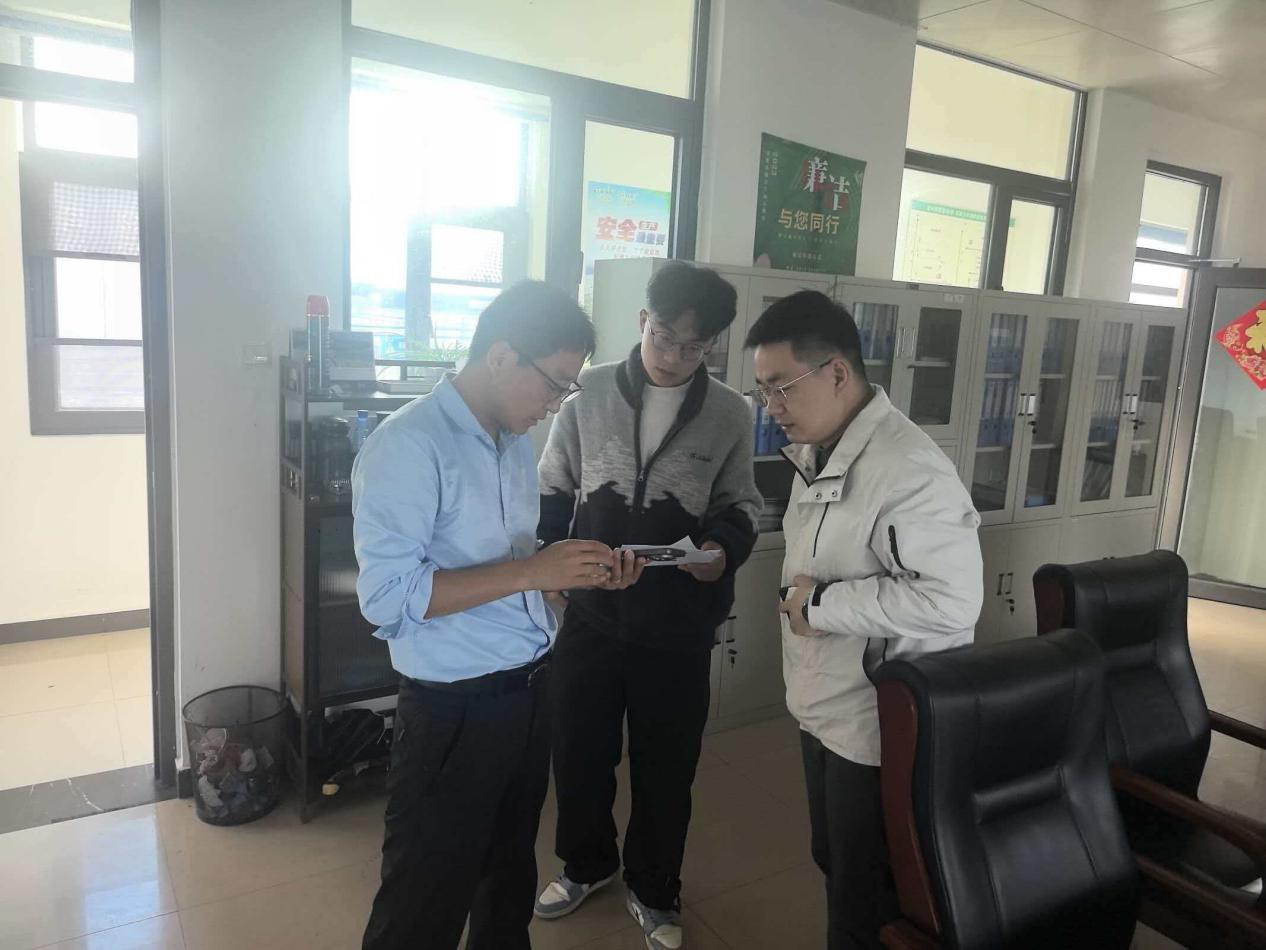 62e846498a7571eff321331d59299d84