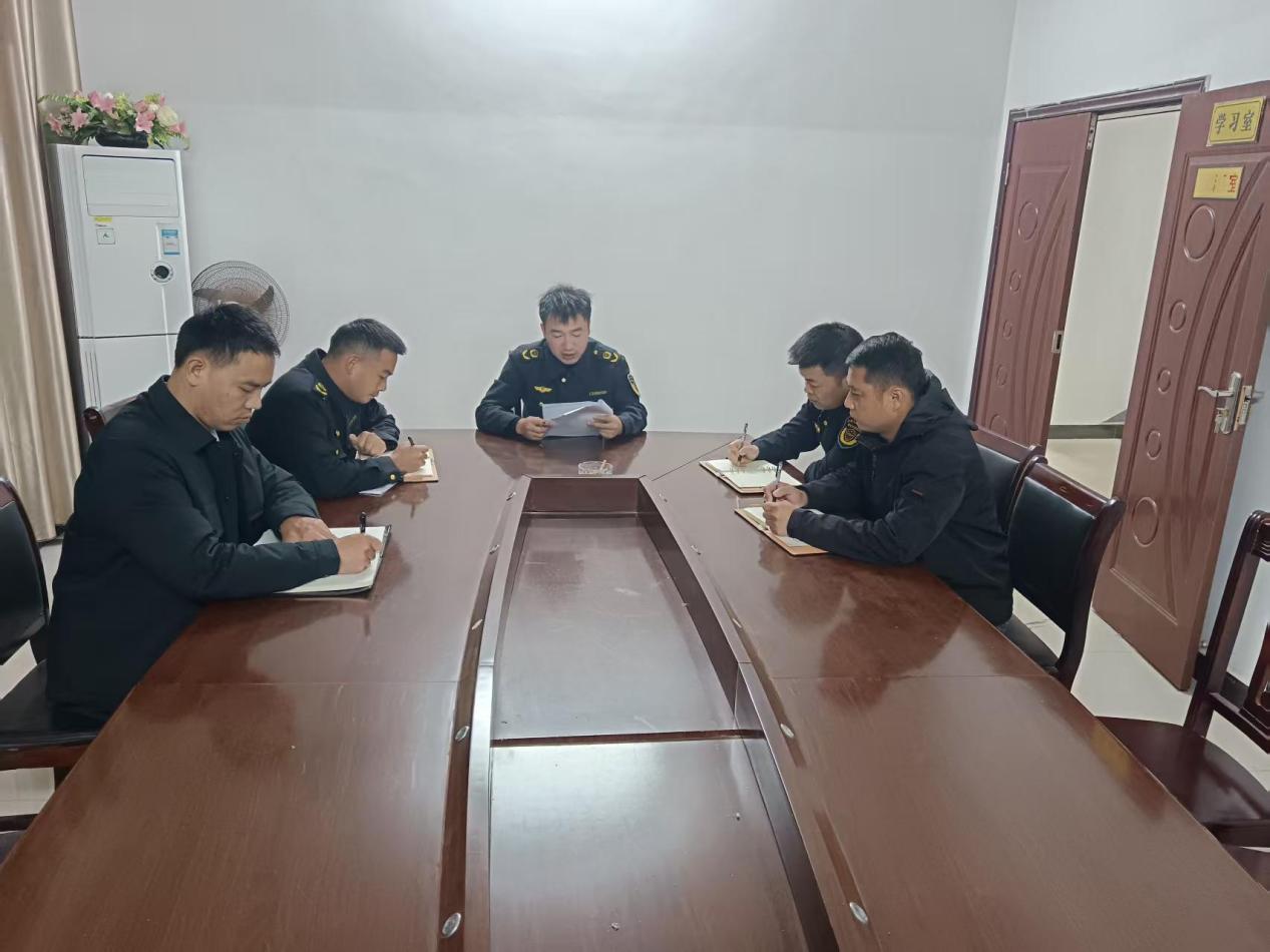 f82e90ddabf619ddbec9ed21e9dfa55f