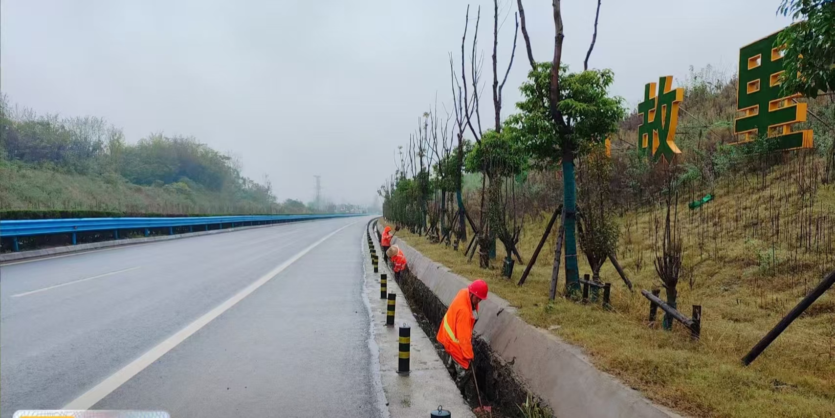 20110b2634fec87913ca4acb0b940a07