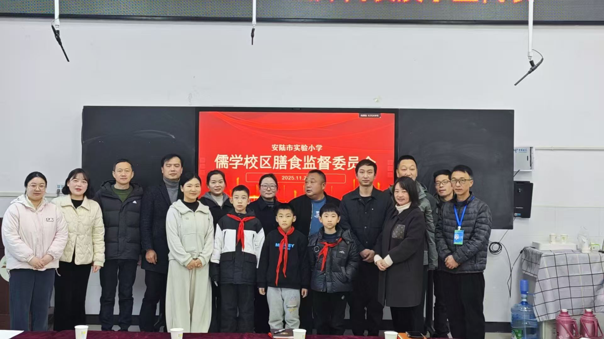 e65eb84960511d16b6b33b77498bcbcf