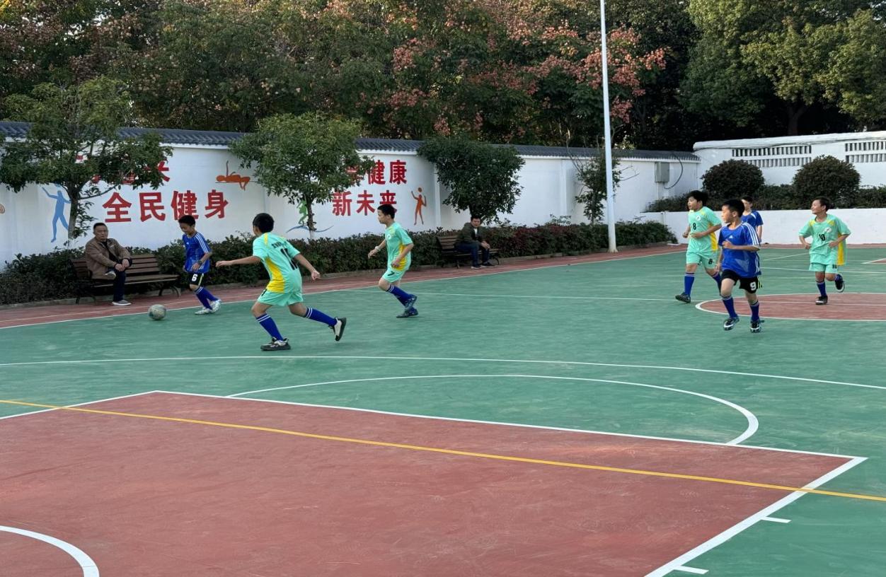 f3cdfb47baab4f22e56f578d11994767