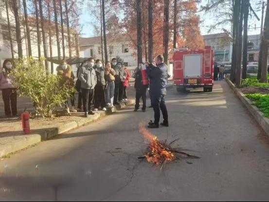 3d18fb28b0fe4d28cd9943731c19dba8