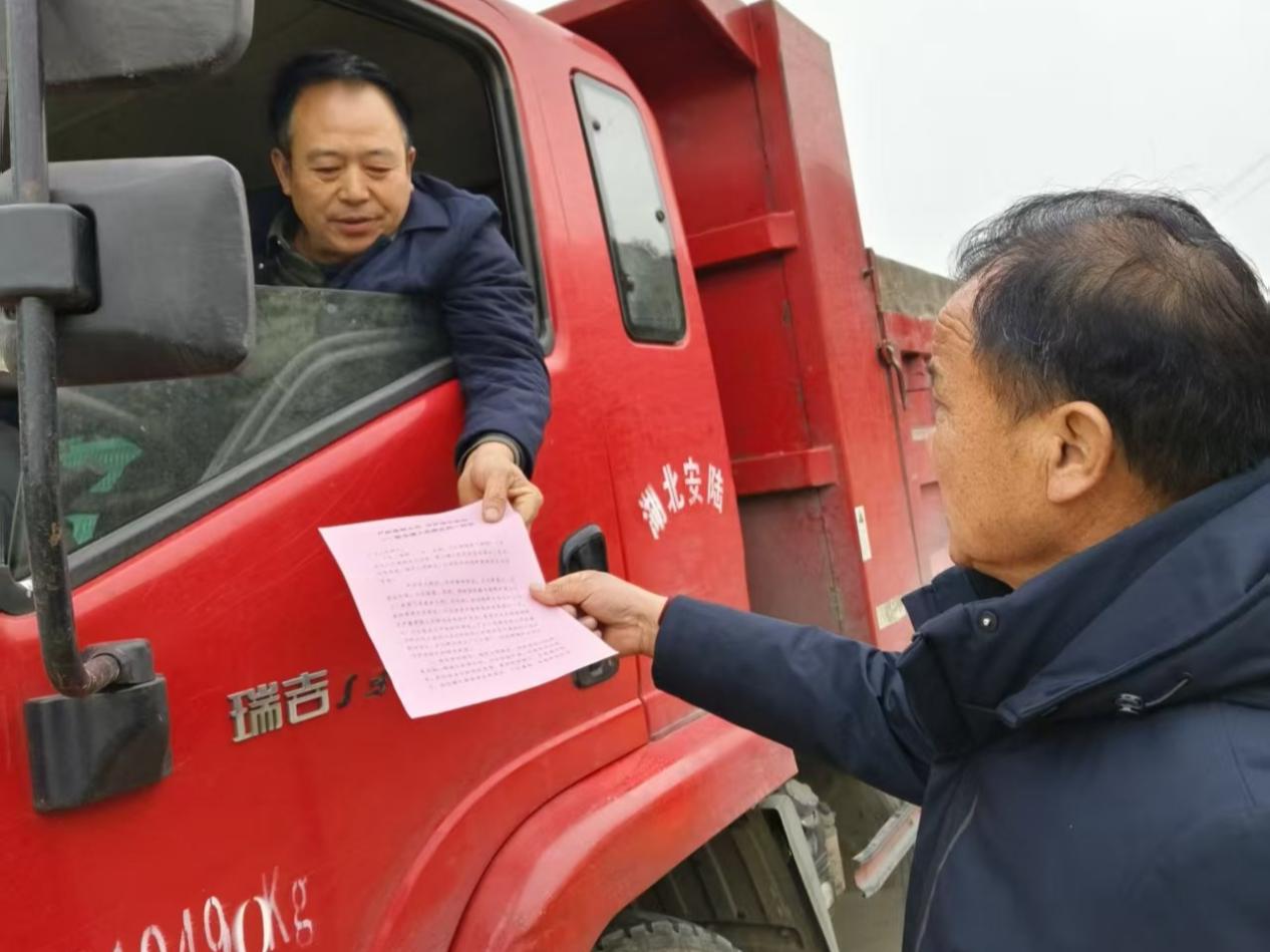 98951d134c1b2449b8d7a5d53c7c156