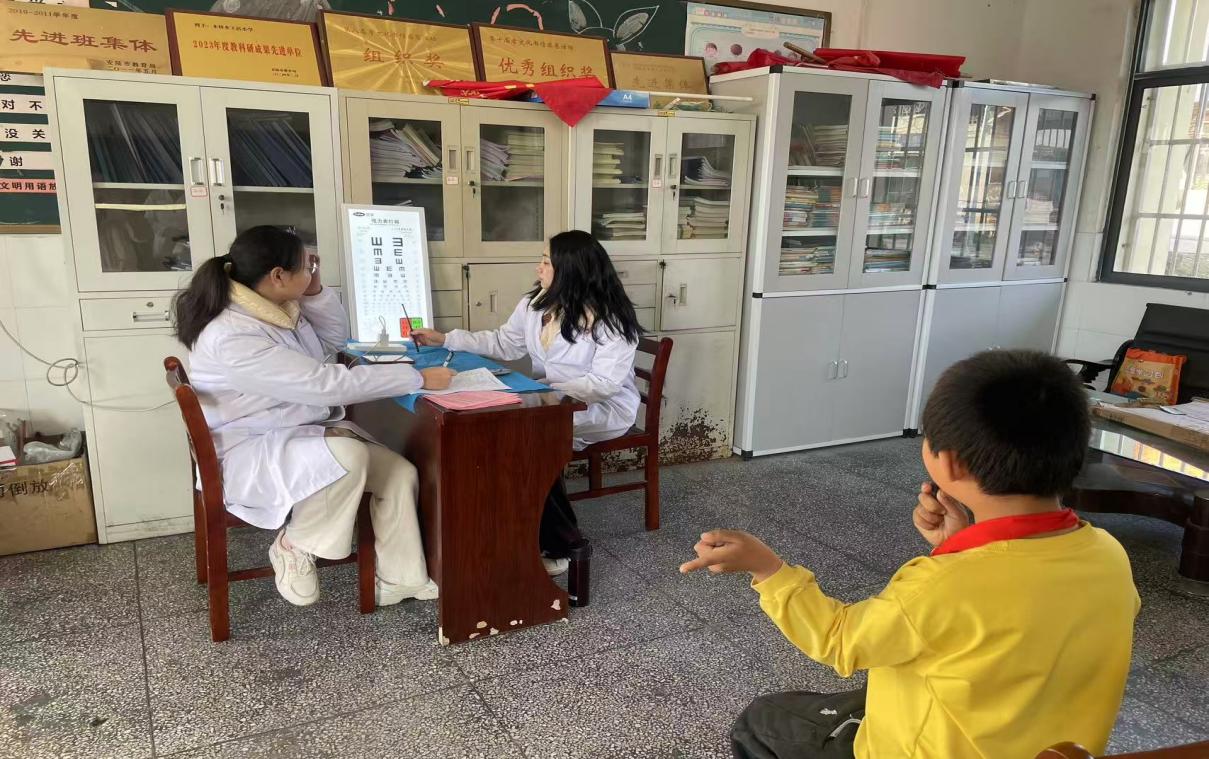 af2349148f908456951d8e9f12cd6b7