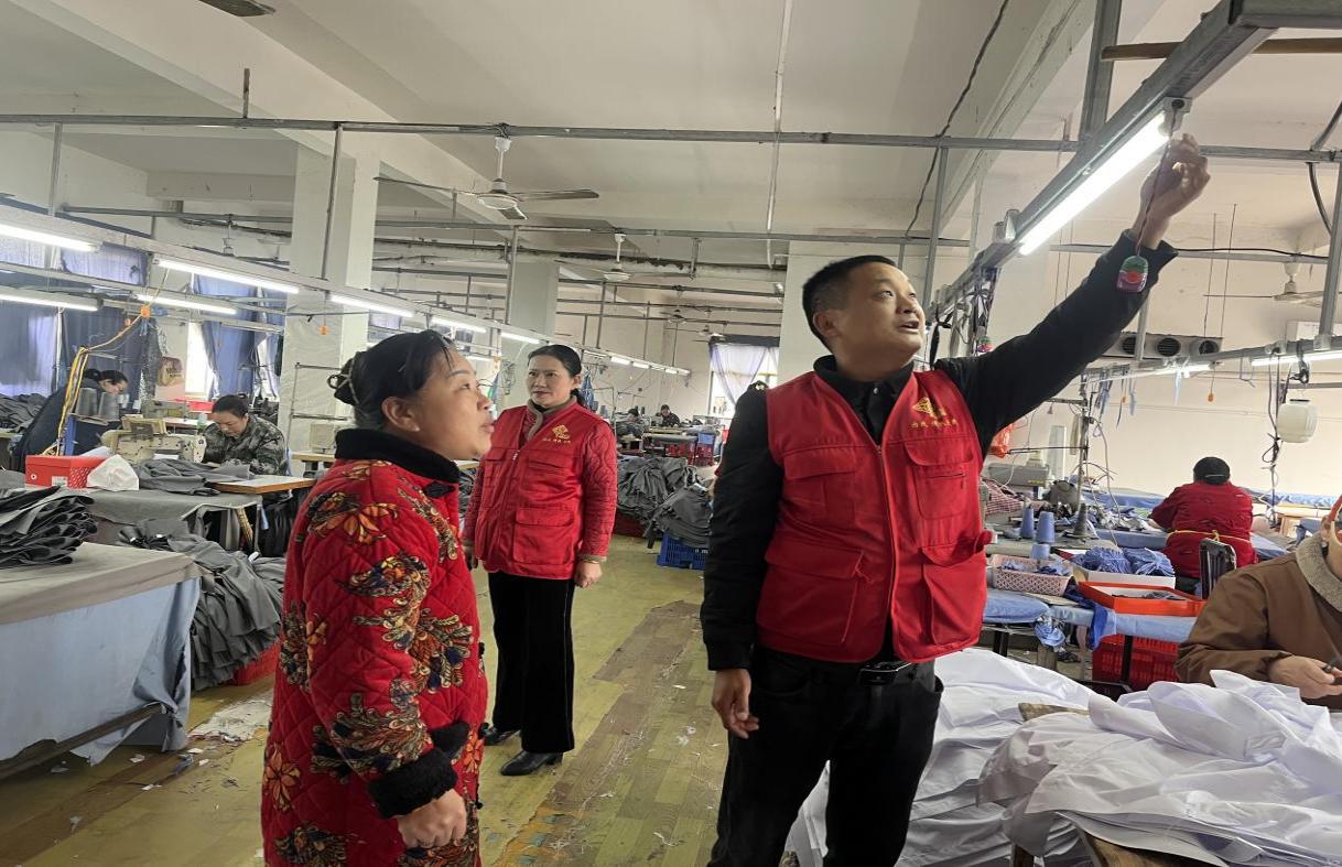 dbf76016e25feb60047943e8f91d2f48