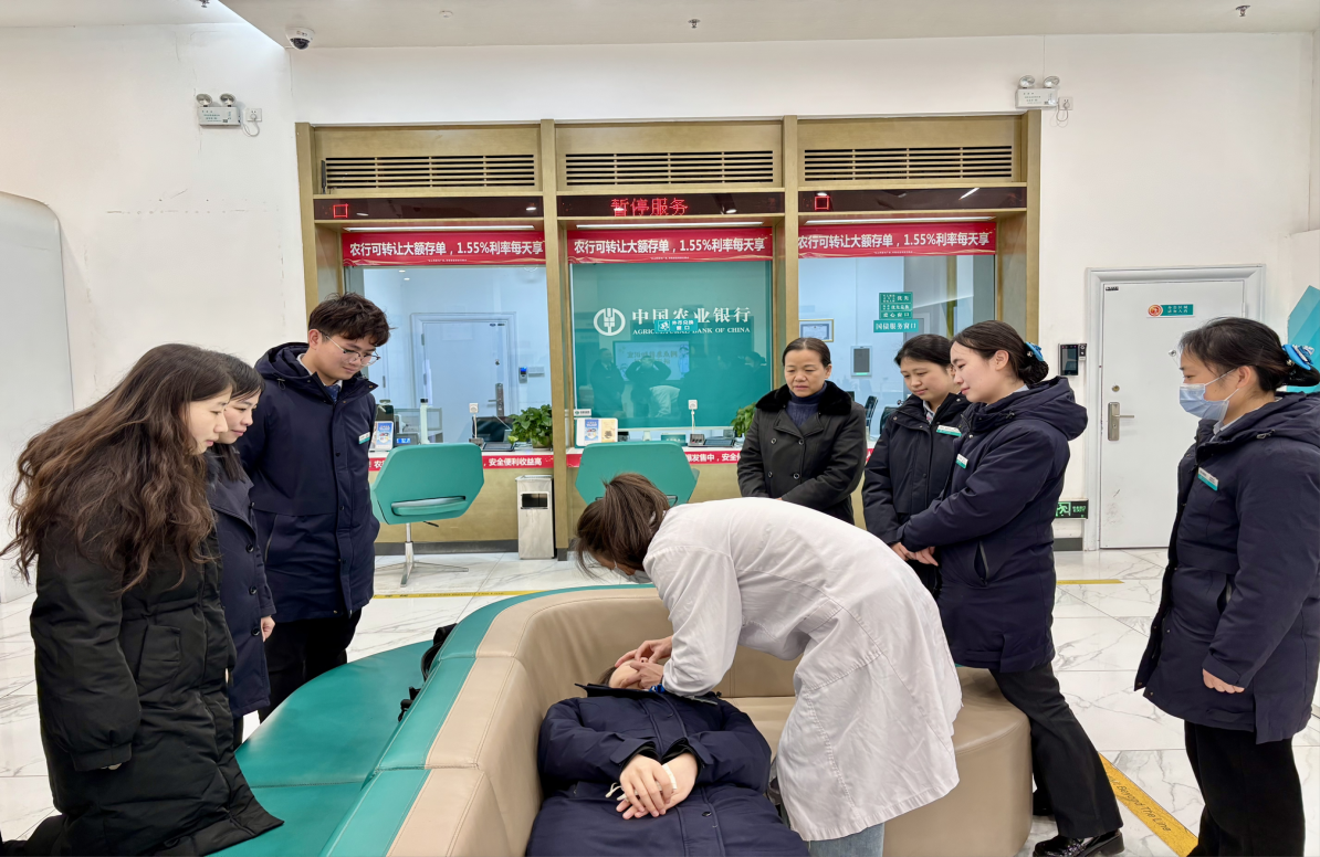 2025-12-16 15:00:37.434000