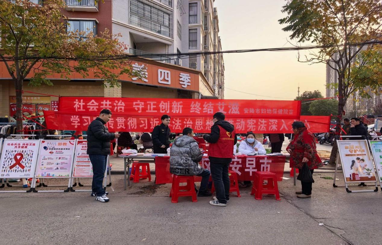 07dfa54b13d778a96d9a7ac89e50ff7a