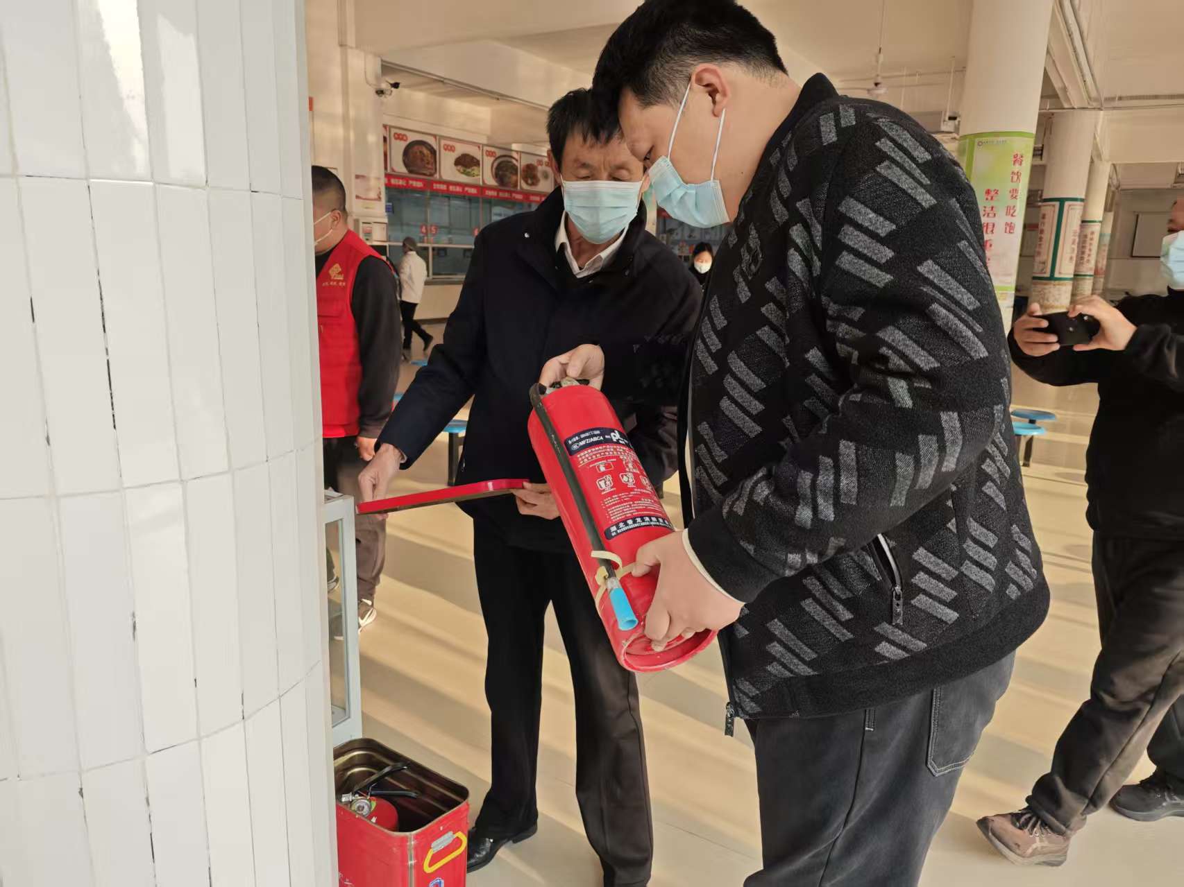 微信图片_20251201155351_3075_205