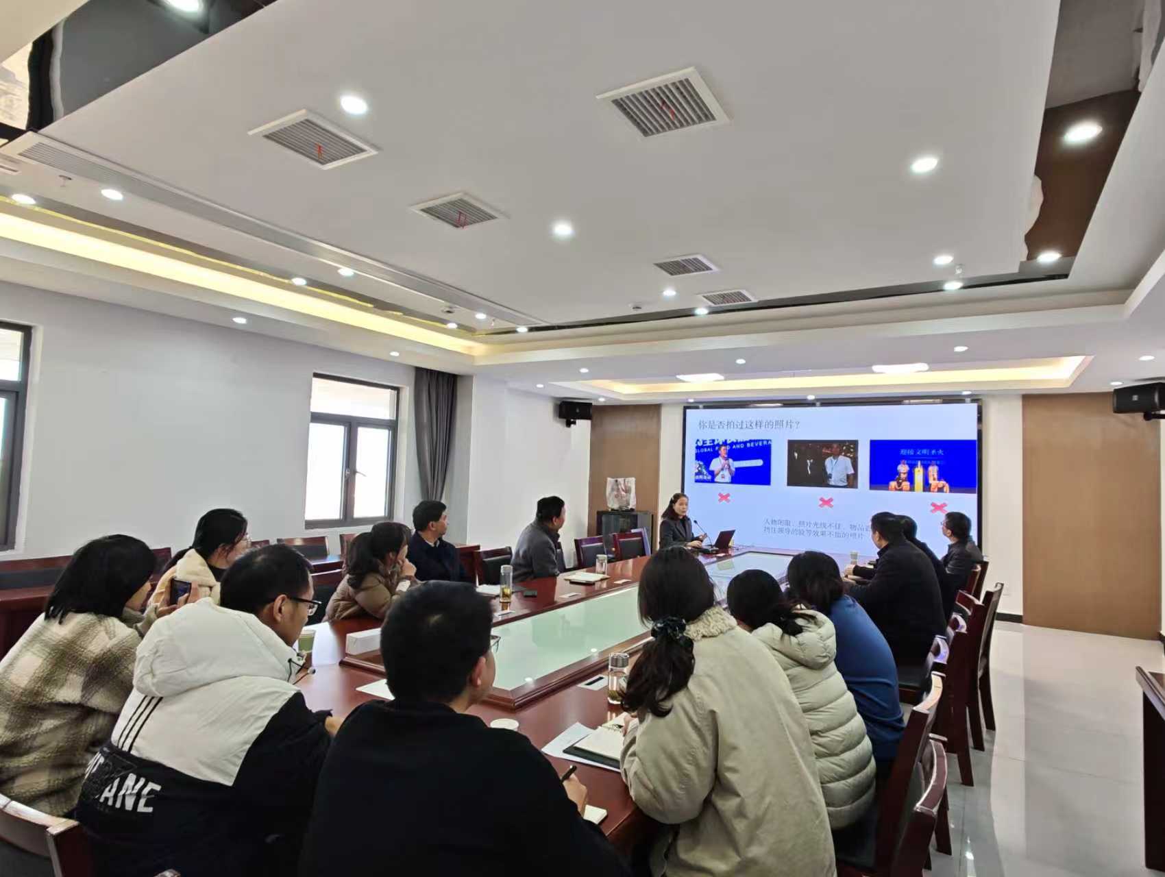 D:\桌面\e46638b60435327d12653db5f8f1ab54.jpge46638b60435327d12653db5f8f1ab54