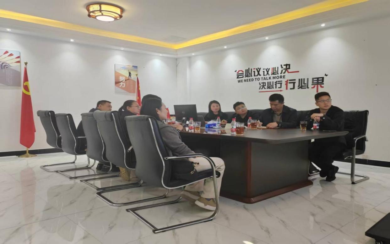 40f9e3f416824f519649970eb69d6ddb