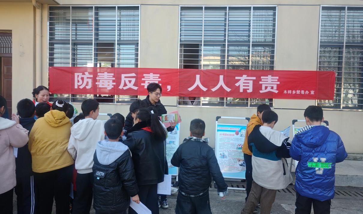 b54a2716212a905f18c7fd2c315e0c16