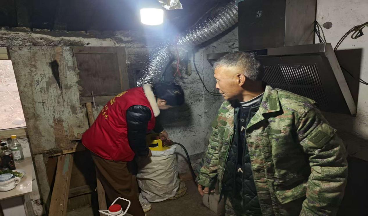 fd22983b0028e9ed965f420913287242