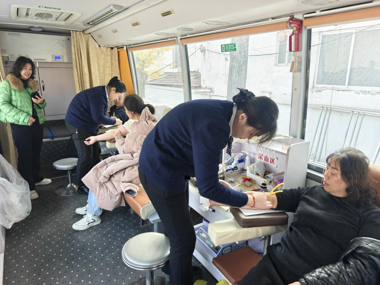 15c2200dfa9b8e2f064dd8c3c346aa2b