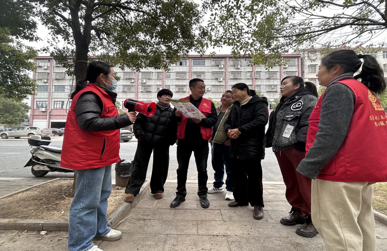 97e8ccd5aff6e9b97861cbe80a1df070