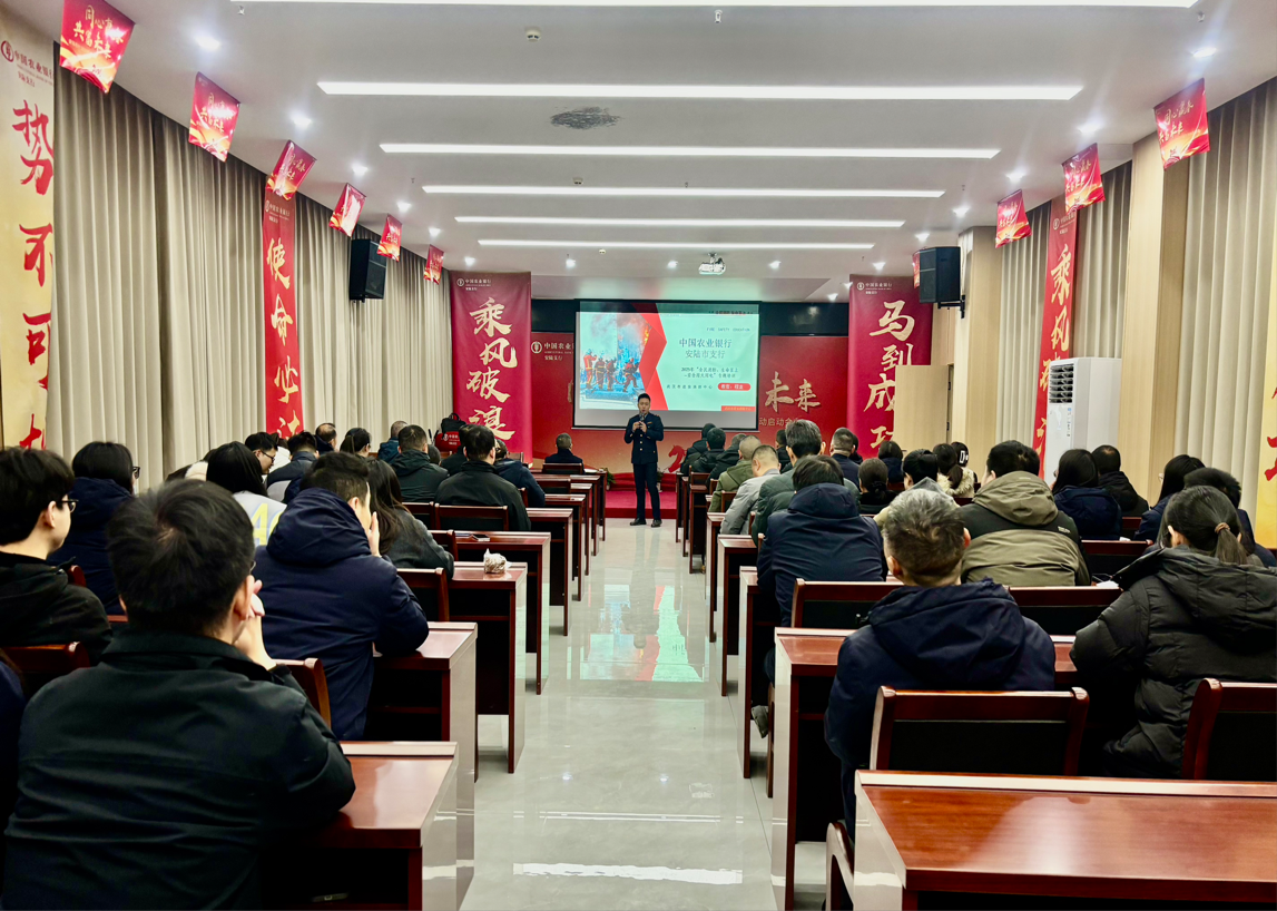 2025-12-16 09:01:49.961000