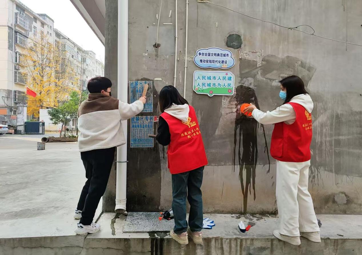 ed5d1b99c55825d73057cbcae304ae98