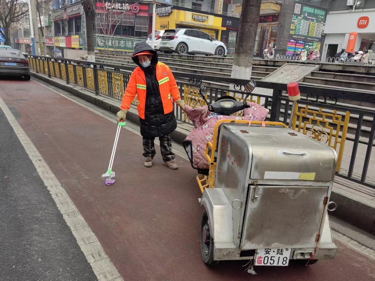 1fd52384b231460d7c5644f718d41f95