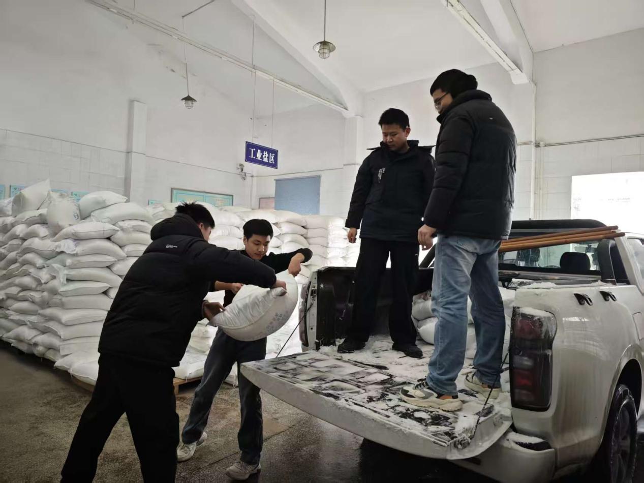 6693142e4b22640bad2cf081f2e10726