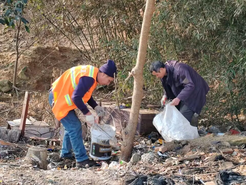 7ac129df8429b0cd5b1155308bf477e1