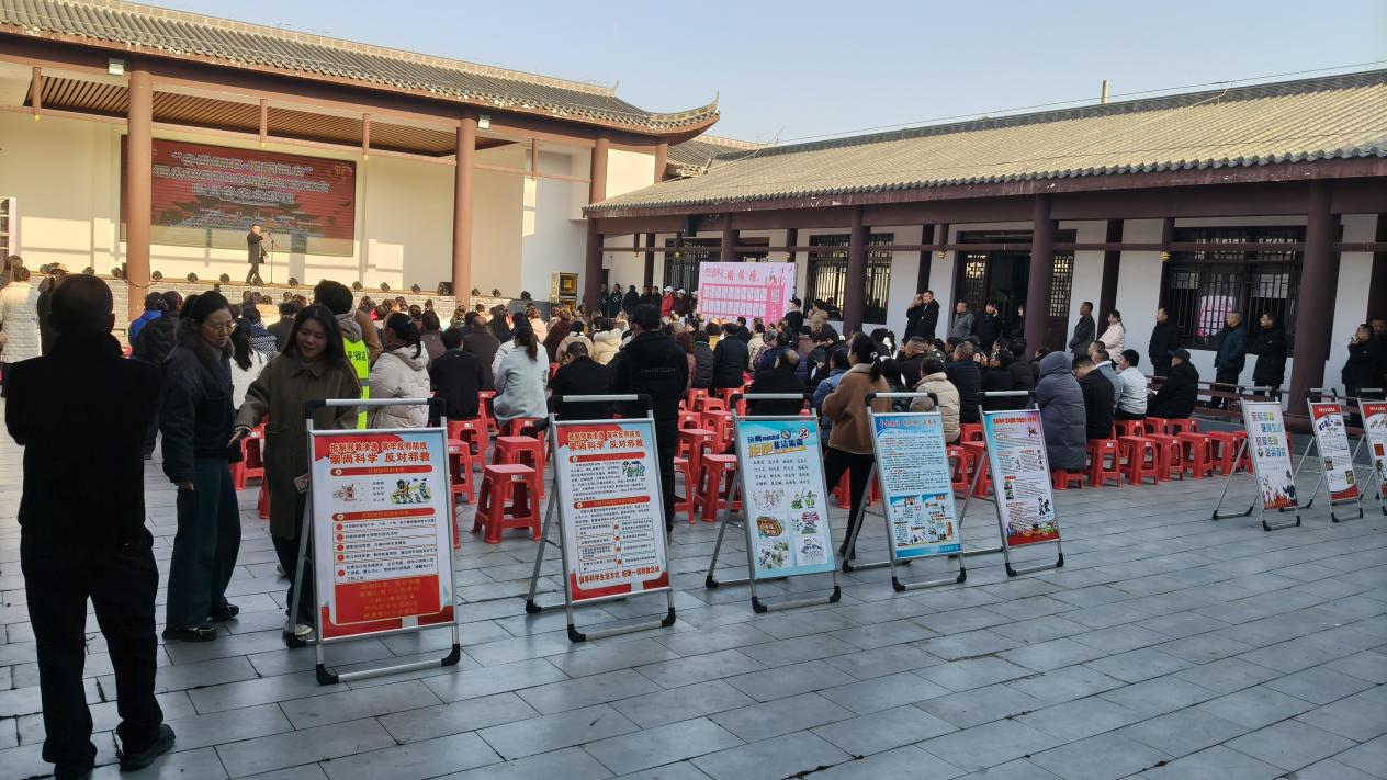 5fb4bf0d2825144ff27ecb161bf3caa4