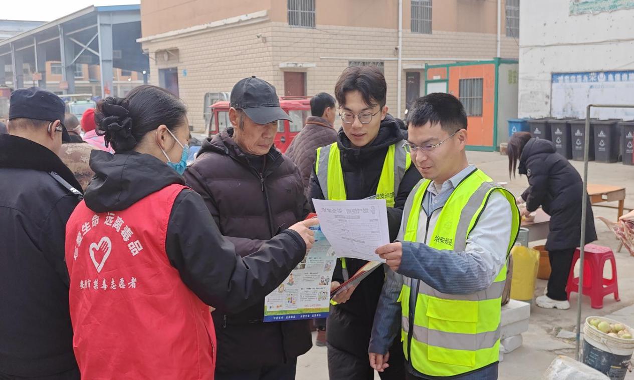 8f3c093ab880caa7f6399337f37bbfe3