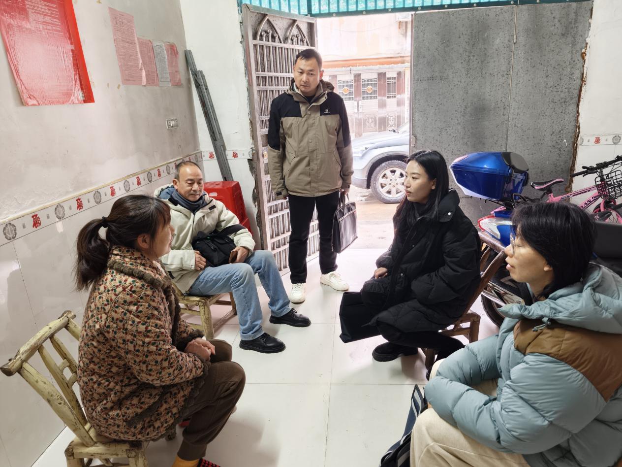 b982890c7d9d200dca7f7132a7ae0ef6