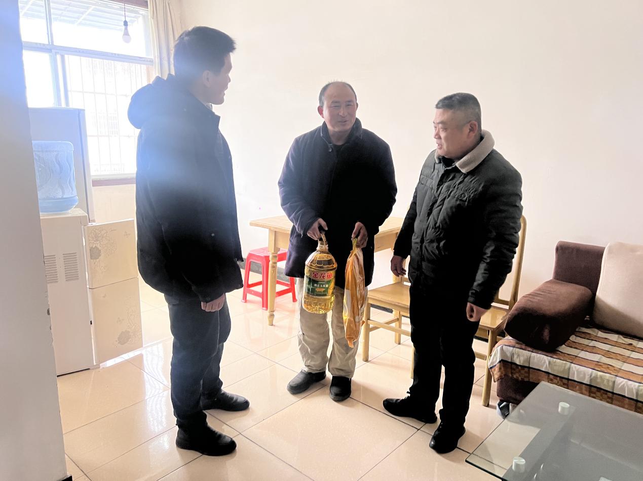 1ae0d2671f683b15fde2acf76abf201b