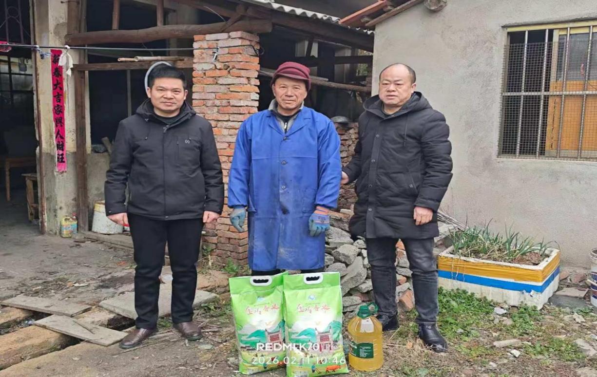 332e25c2c1c978df015ee42ae5c66fe9