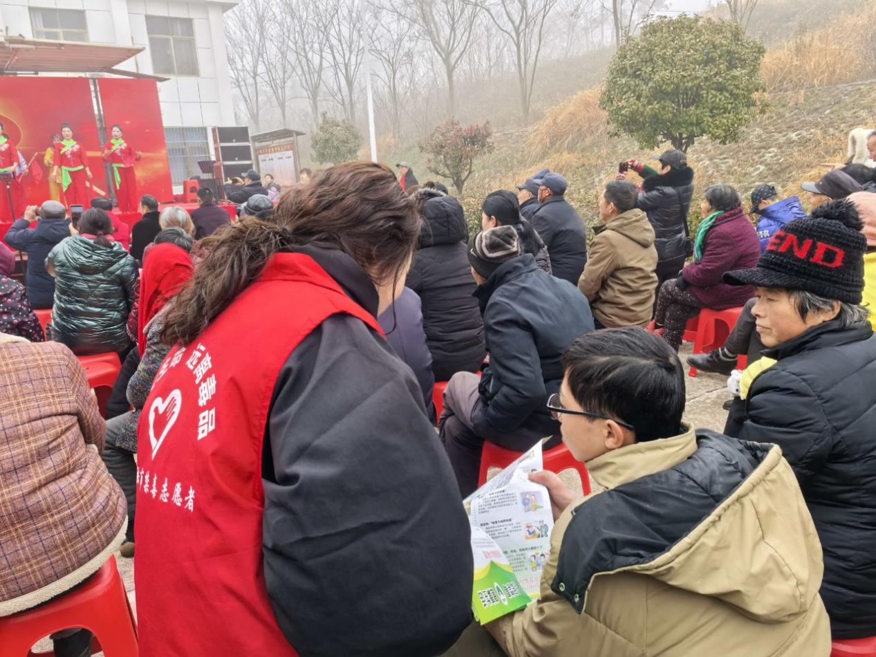 d8b595b4b045455a9e8b5c79e95225ca