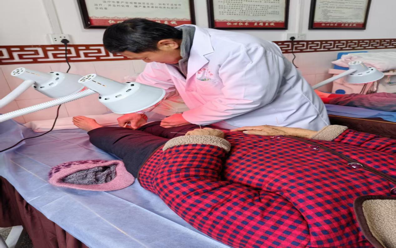 ac83b468e4a0a31df011bc22442788dd