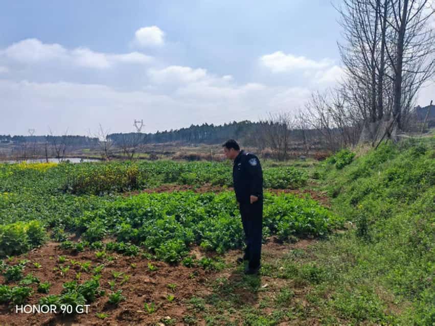 0ff2d25caa949adfdf014de236fe577b