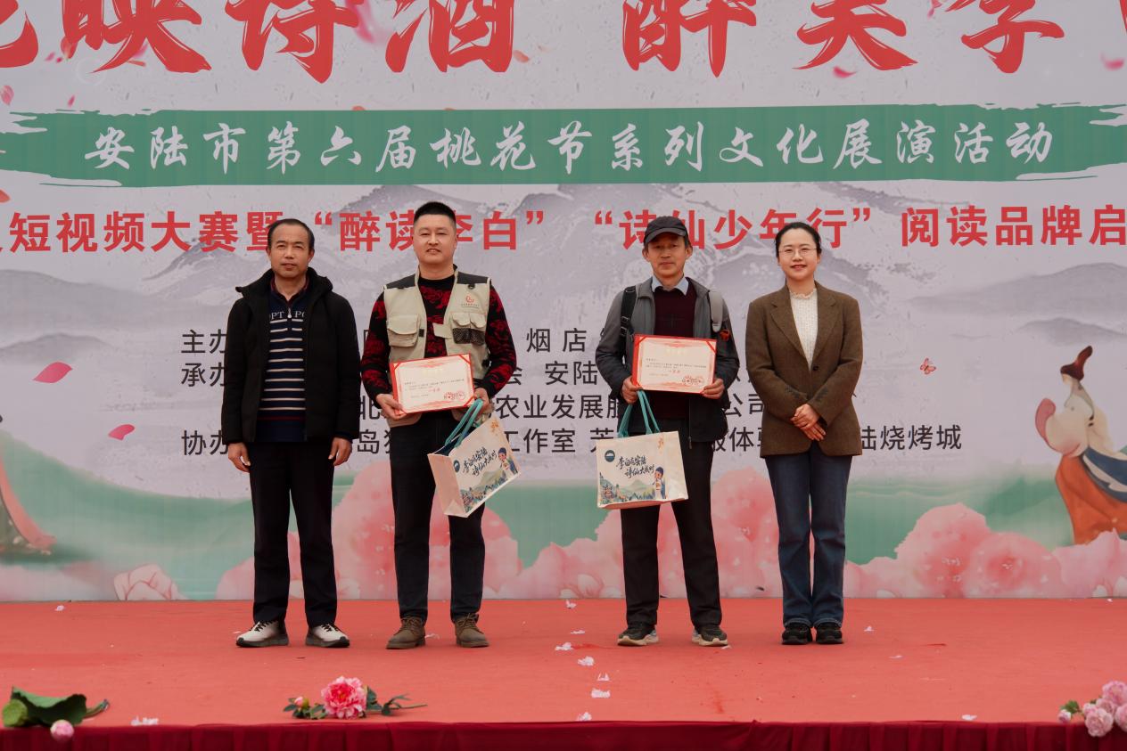 cd7192f8342917b411603b6b42b2f4e