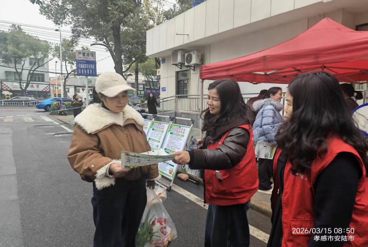 9ac8e04adb59145c2c9c1591ed962ba6