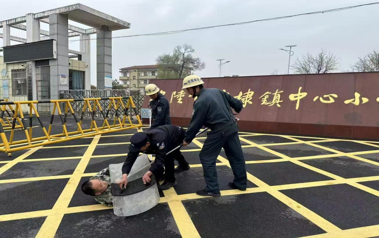 15a82d3b02796493f1228b9089643a1a