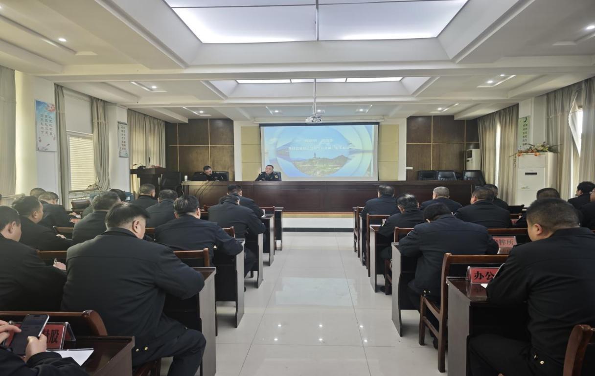 8e0af545c3950396ef2d83e77be595a4