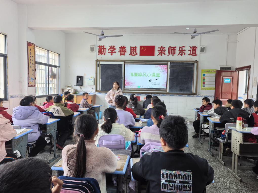 61f4a074e86aa61db0abdb3583b6c9e7