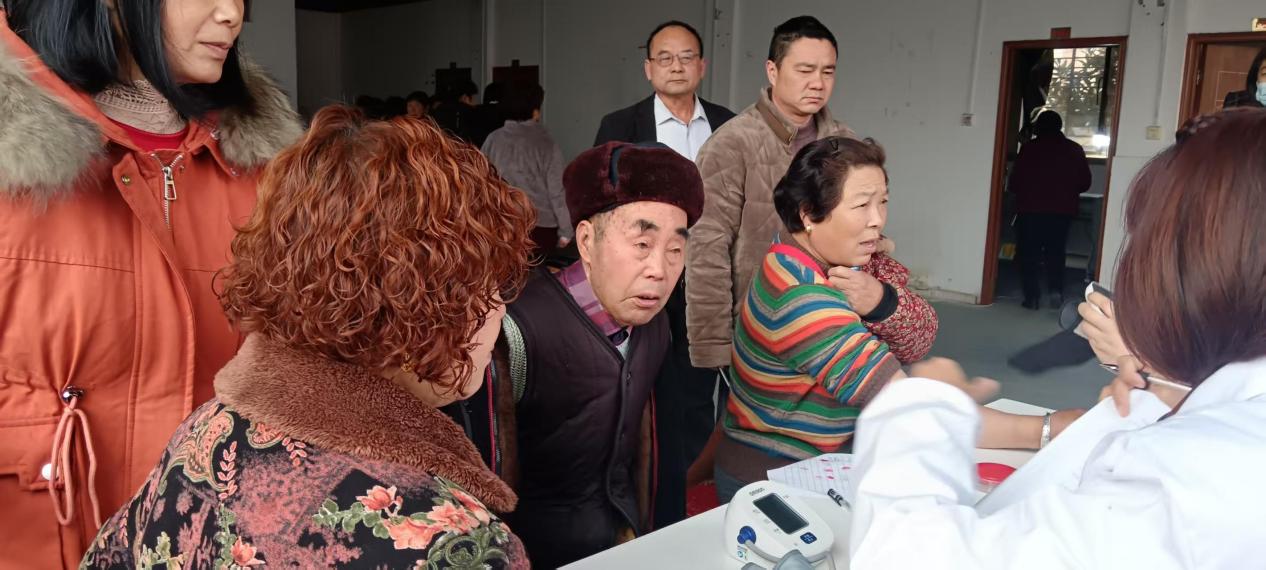 7eb338cb71b8b30fb53ce0888f96a3f9