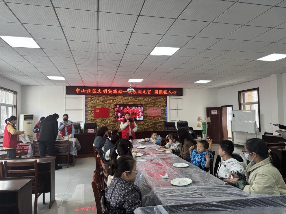 764b017d20ee1ffd97960697c4d3e984