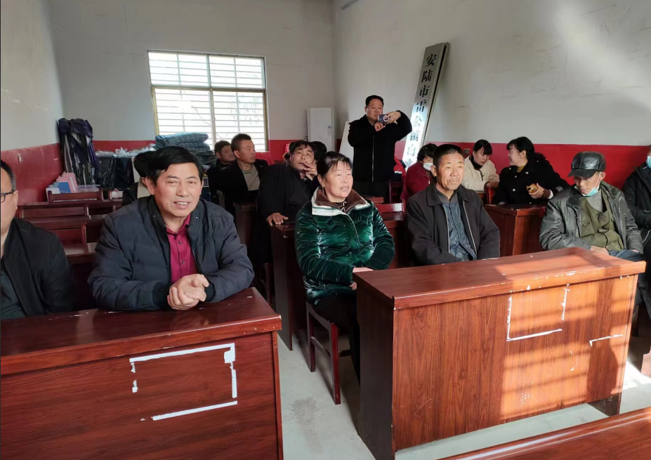 98b99709ceb2a867311fbfcacfddf1e