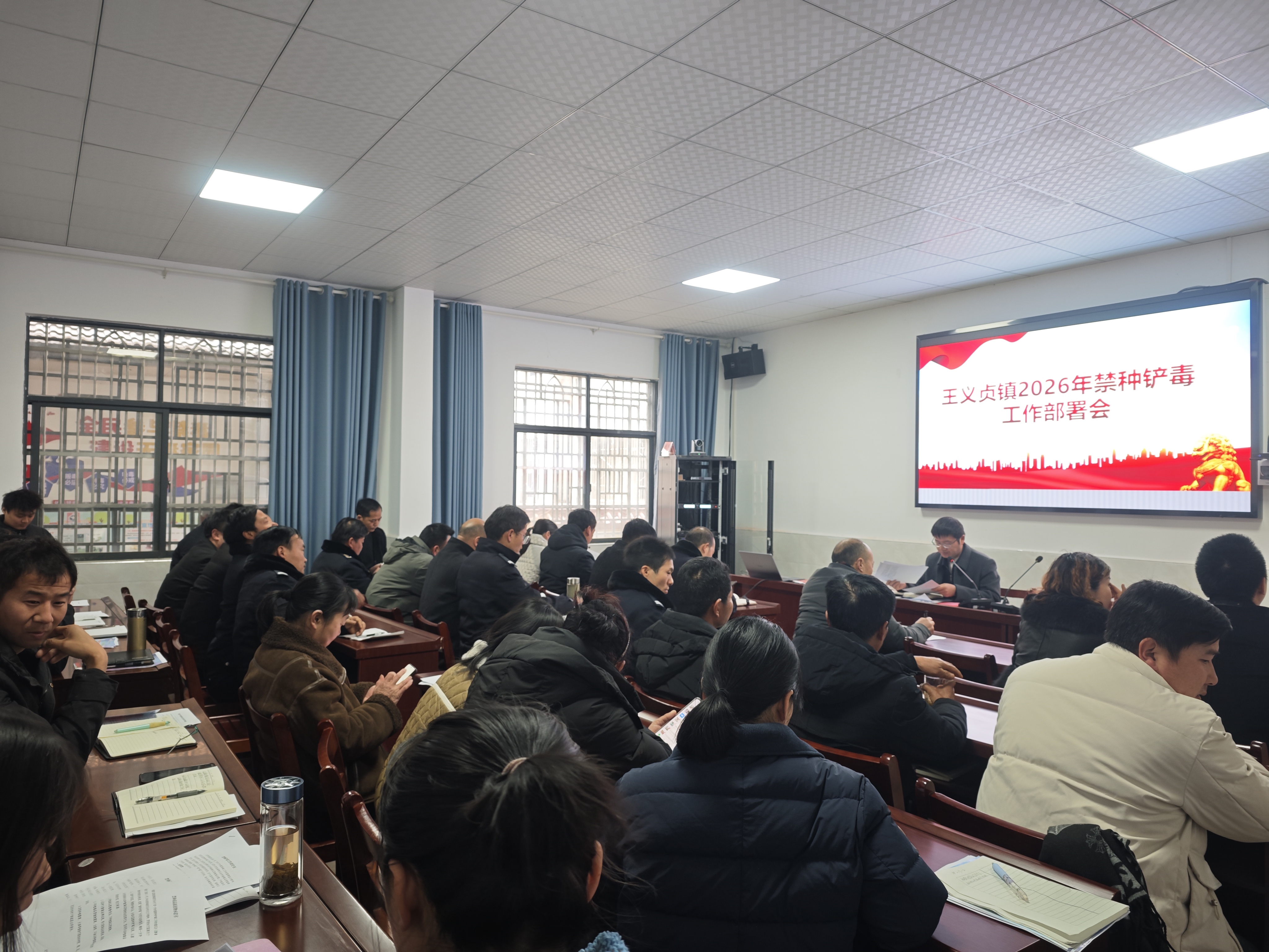 e67b22eb3656d3ec41cf3993db45ff21