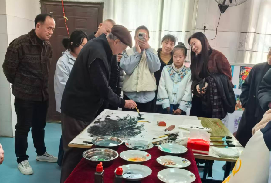 f39c50491099bf9d4133eba578aef18d