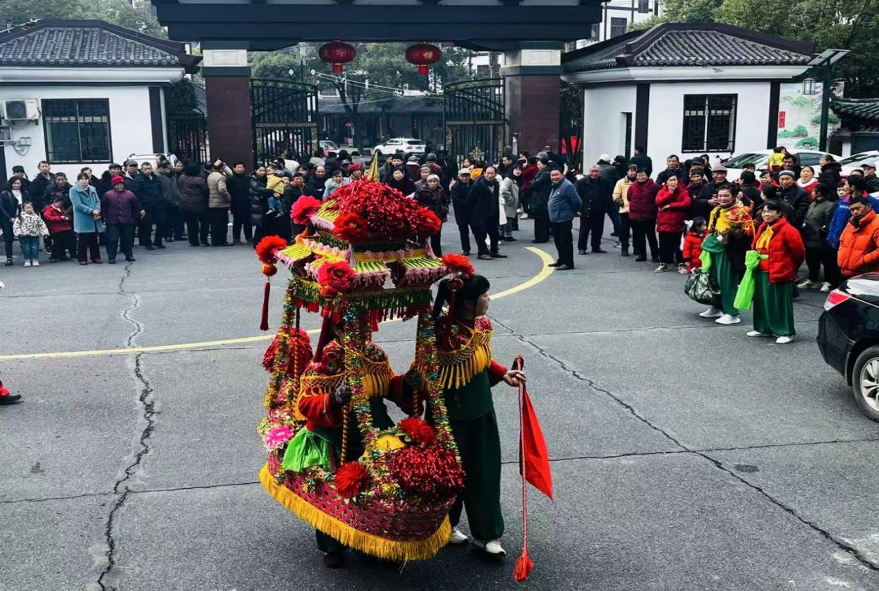 2d0ac3c5a9c750fc14b03b7a0be27bc