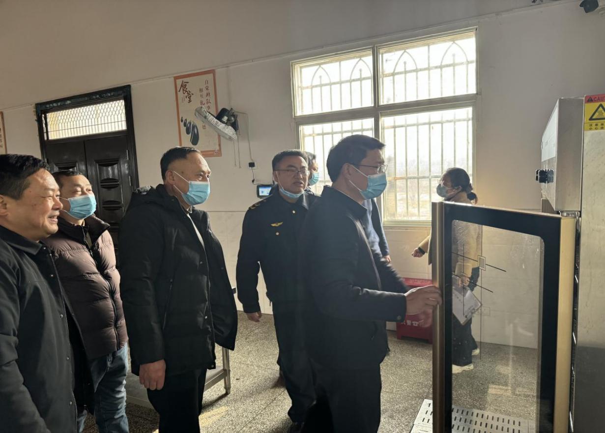 0b7752d8ad75cd0b8b101f923cc36410