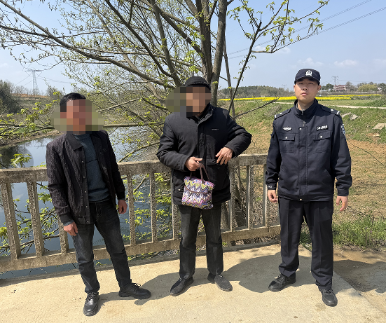 dc8f5961-8959-418e-925d-6a4b573eb70b