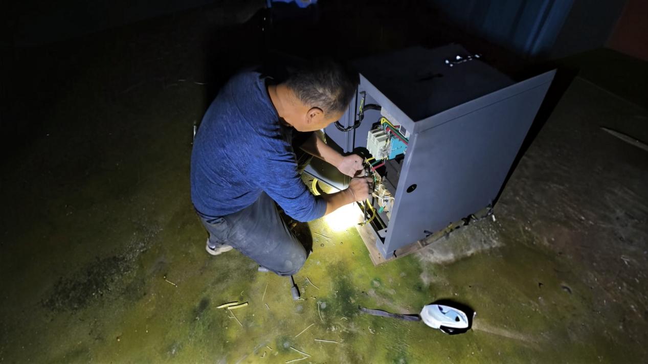 C:/Users/Administrator/Desktop/907dae604d91cb097ba0bf2814af36a6.jpg907dae604d91cb097ba0bf2814af36a6