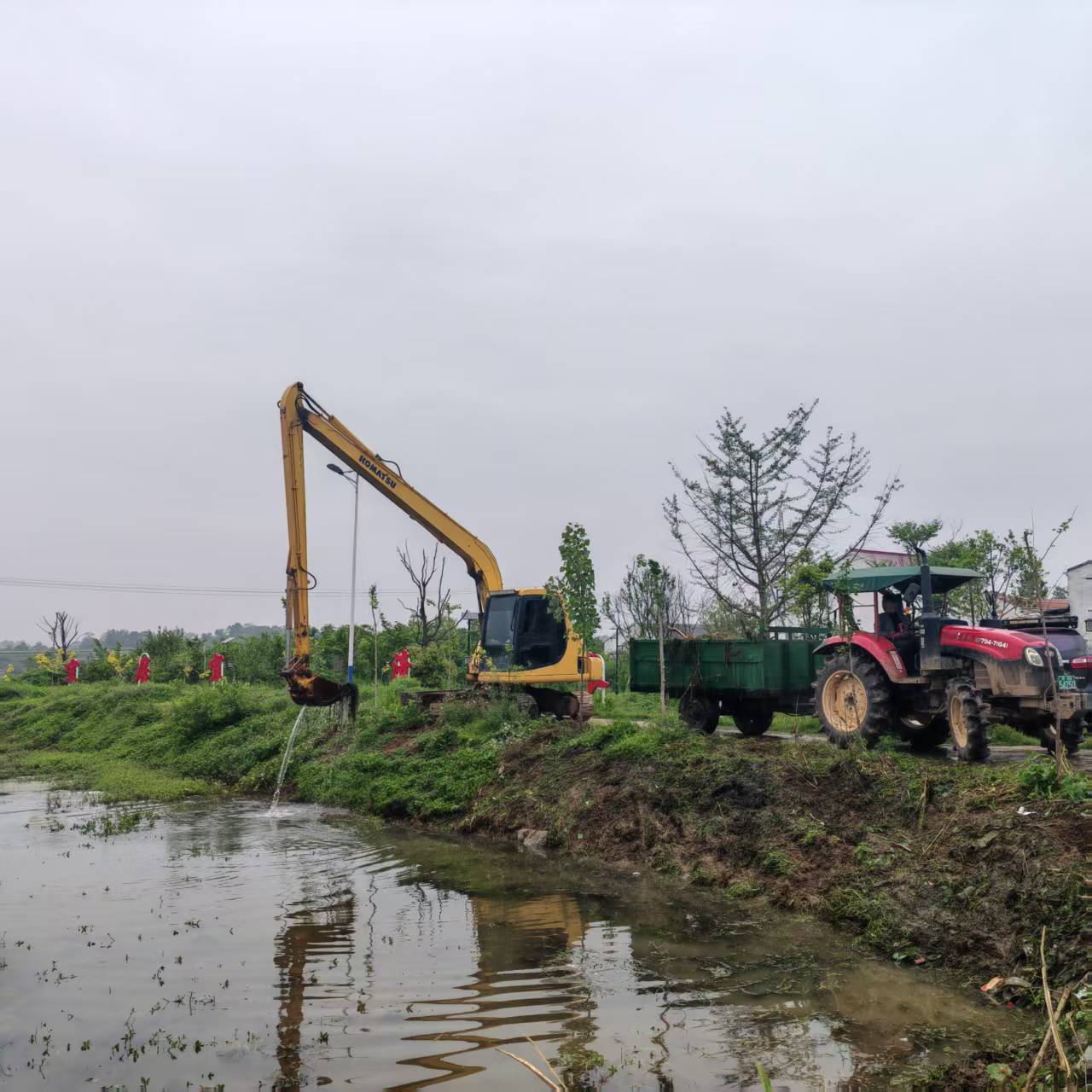 e9ac2c0b83b536d09451f1cb9be25999