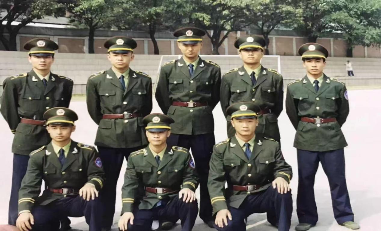 5127c63f4e56e1b70334b272eaed1291