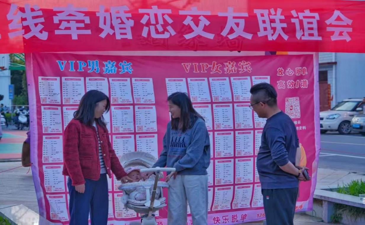 9df6f7074dff4af4bec22aa4d5c3d996