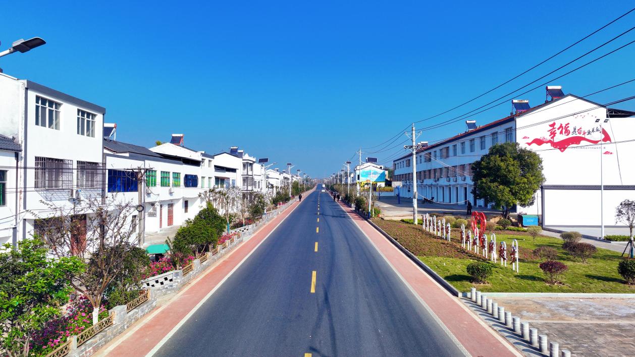 da5bc82aeef1c84b63336f4e09bbbcf8